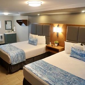 Coastal Sands Inn